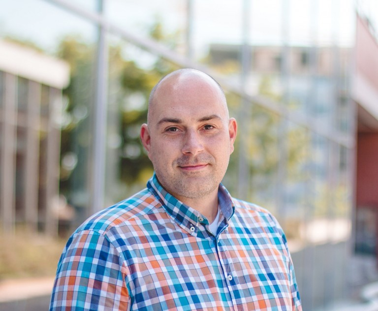 Rozhovor s doktorem Davidem Říhou, pedagogem roku na fakultě podnikohospodářské